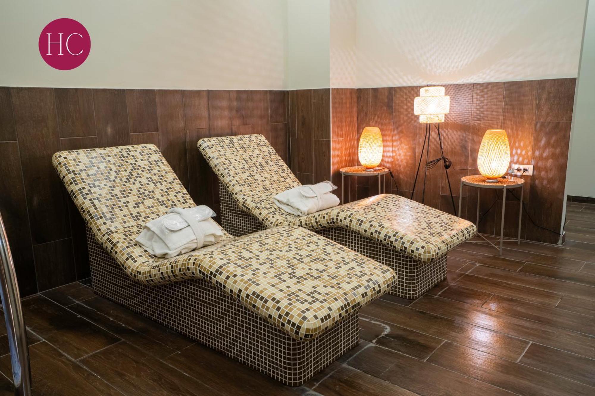 Central Hotel, Fitness And Spa Vinica Екстер'єр фото