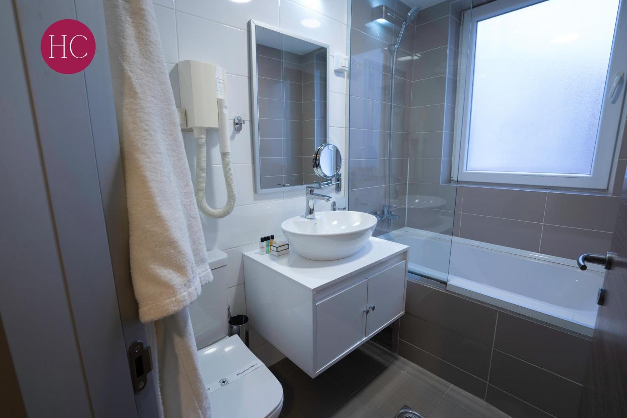 Central Hotel, Fitness And Spa Vinica Екстер'єр фото
