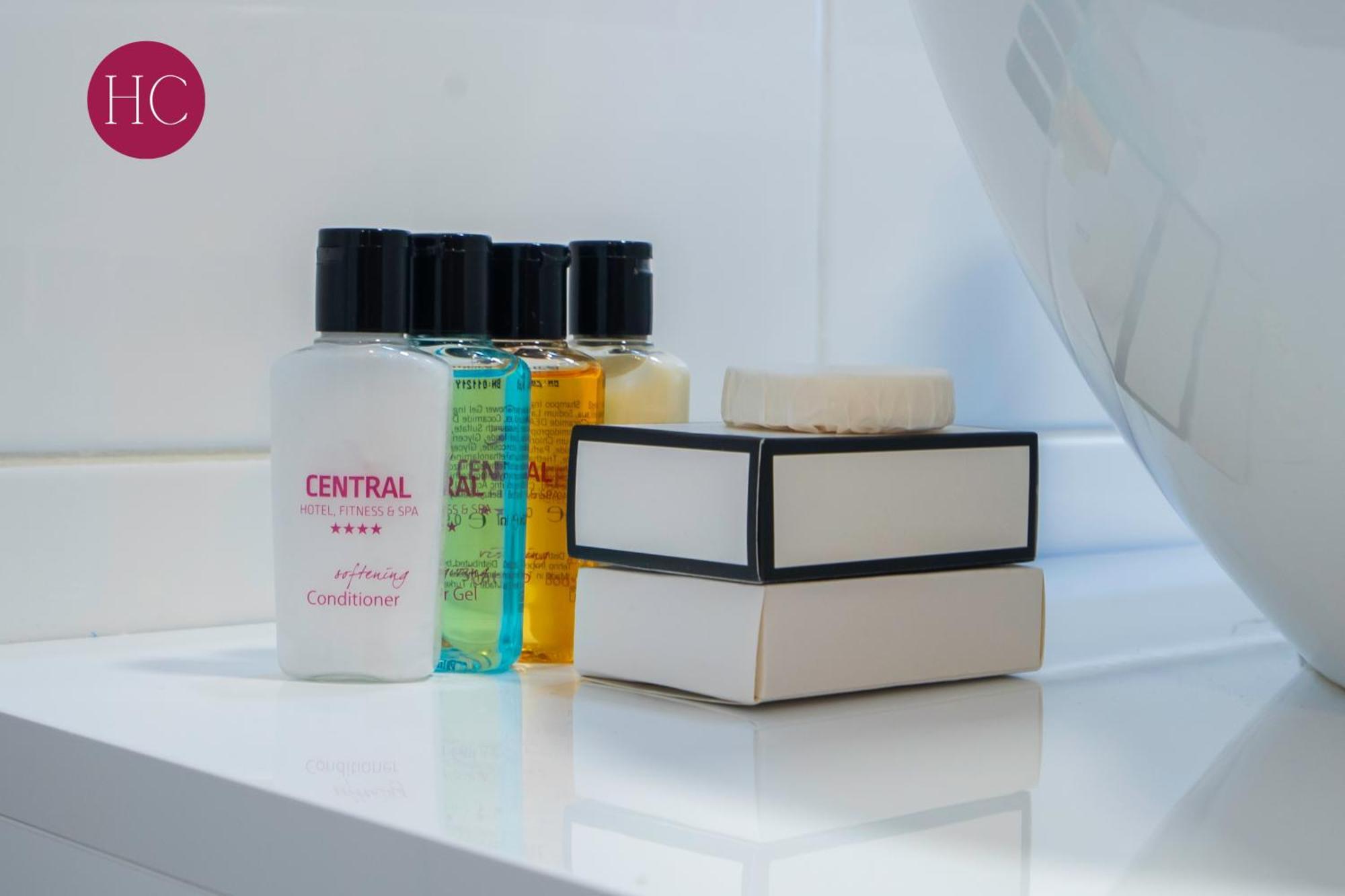 Central Hotel, Fitness And Spa Vinica Екстер'єр фото